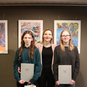 Tarptautinio LIONS taikos plakato konkurso IŠDRĮSKIME SVAJOTI mokinių kūrybinių darbų paroda LR Seime